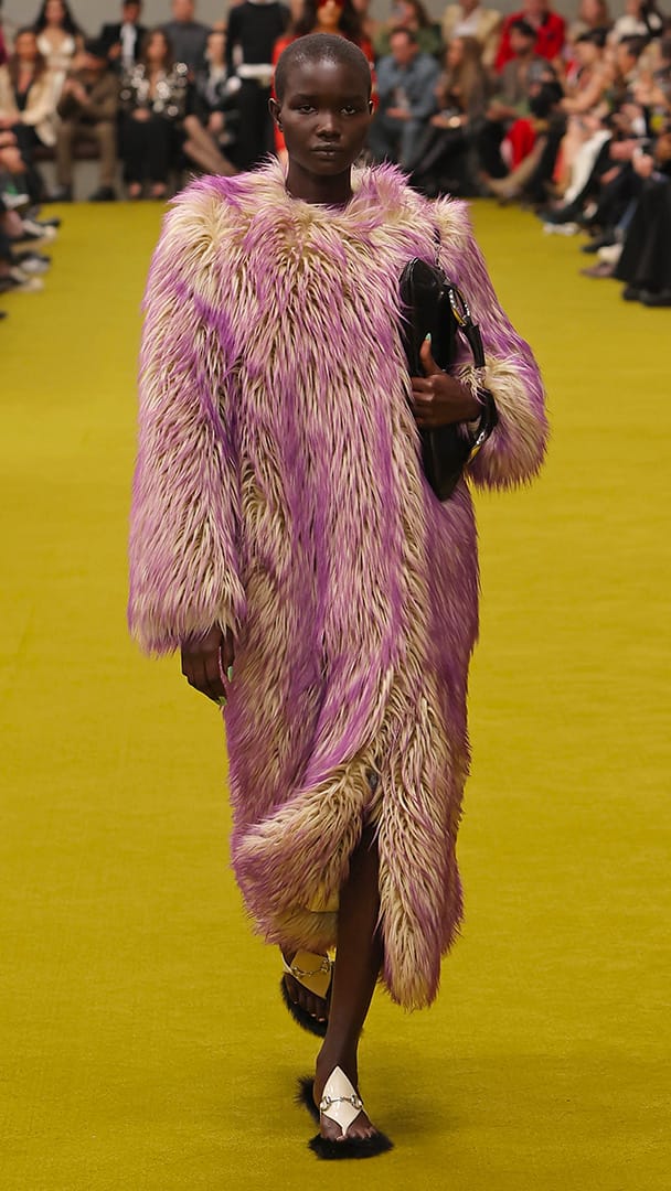 look_03