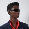 Gucci Mask-shaped Frame Sunglasses - Image 3
