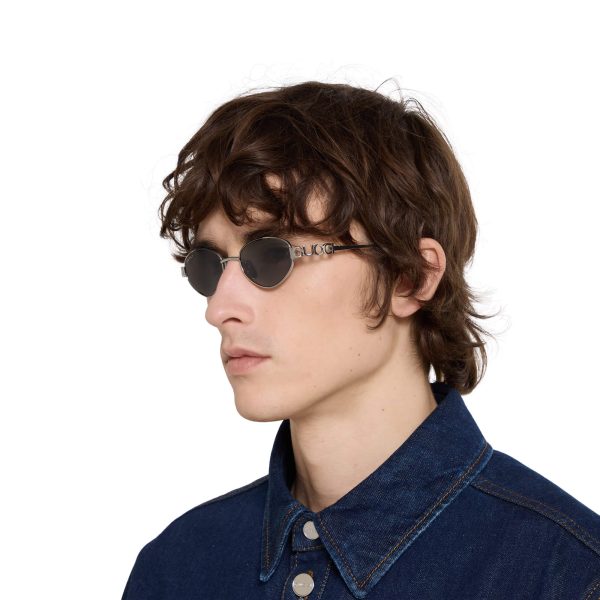 Gucci Oval Frame Sunglasses - Image 3