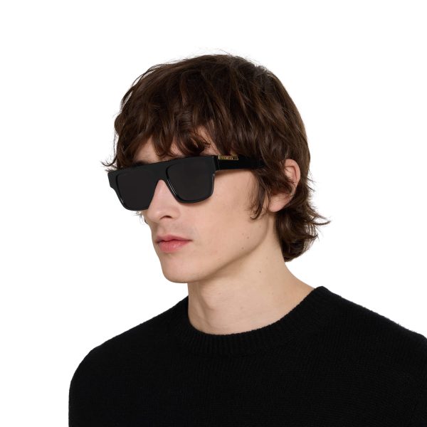 Gucci Rectangular Frame Sunglasses - Image 3