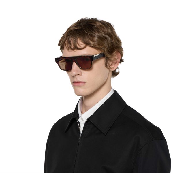 Gucci Rectangular Frame Sunglasses - Image 3