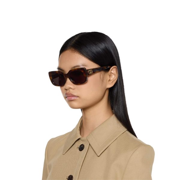 Gucci Oval Frame Sunglasses - Image 3
