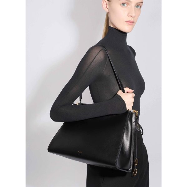 Alaïa Le Click Medium Square Bag In Calfskin - Image 5