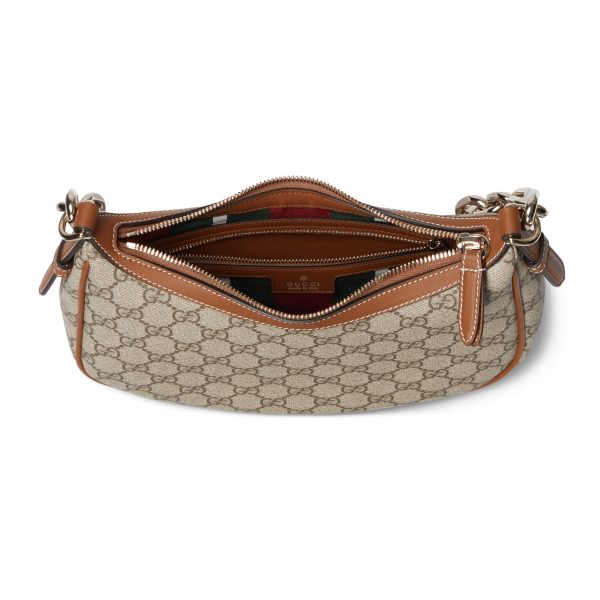 Gucci GG Emblem Medium Shoulder Bag - Image 5