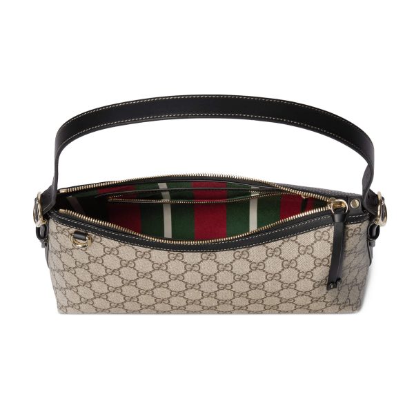 Gucci GG Emblem Medium Shoulder Bag - Image 4