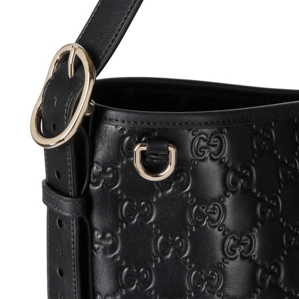 Gucci GG Emblem Medium Shoulder Bag - Image 6