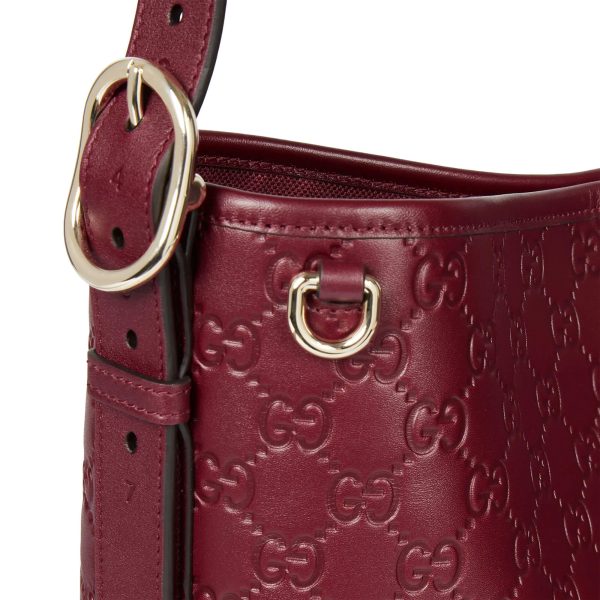 Gucci GG Emblem Medium Shoulder Bag - Image 4