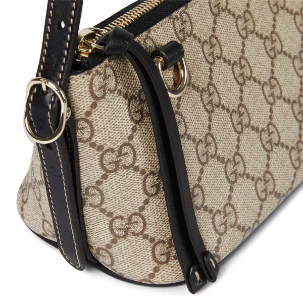Gucci GG Emblem Small Shoulder Bag - Image 6